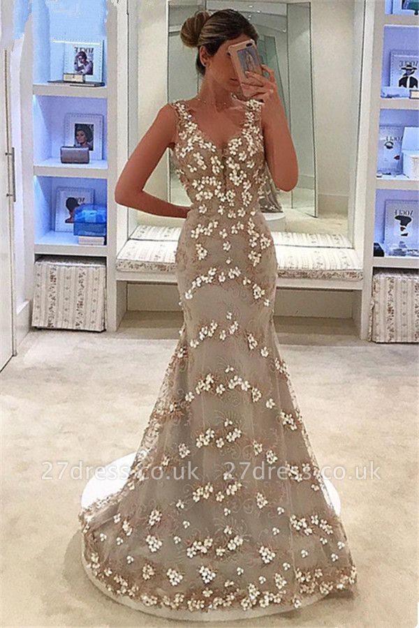 Elegant Mermaid Appliques Sleeveless Straps Alluring V-neck Long Prom Dress UK