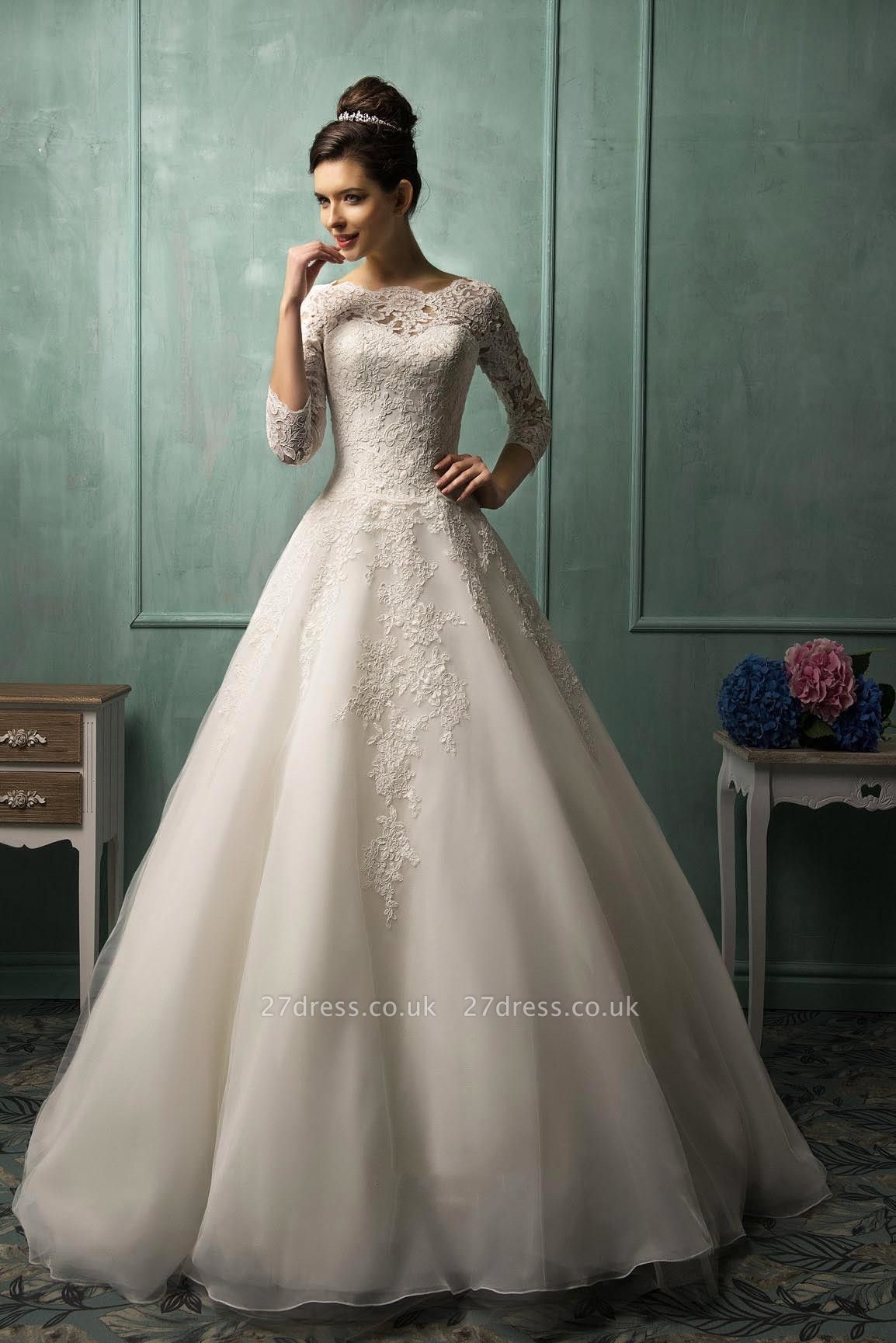 Elegant 3/4 Sleeve Lace Appliques Wedding Dresses UK Bridal Gowns with Bottons