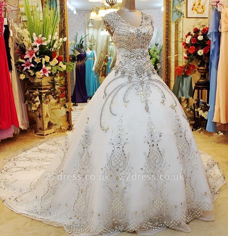 Luxurious White Crystal Ball Gown Wedding Dresses UK Court Train Foraml Sparkling Bridal Gowns with Beadss