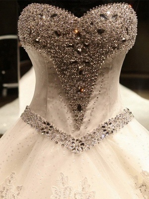 Sleeveless Applique Sequin Sweetheart Ball Gown Cathedral Train Tulle Wedding Dresses UK_4