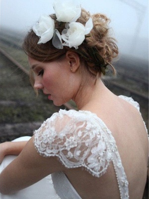A-Line Sleeveless V-neck Floor-Length Lace Wedding Dresses UK_4