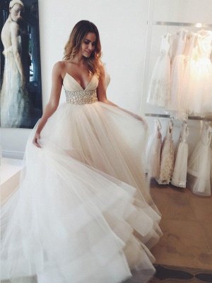 Ball Gown Crystal Spaghetti Straps Sleeveless Court Train Tulle Wedding Dresses UK_1
