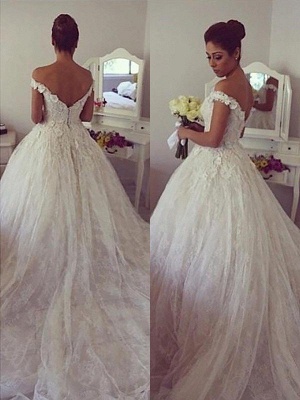 Off-the-Shoulder Court Train Ball Gown Lace Sleeveless Wedding Dresses UK_1