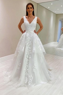 Chic Sleeveless Tulle Lace A-line Wedding Dress Floral Pattern V-neck Simple Bridal Dress