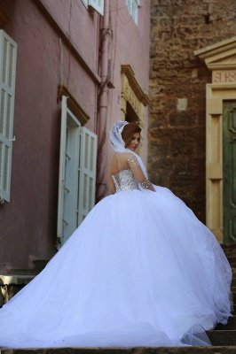 Vintage Long Sleeve Beadss Ball Gown Tulle Wedding Dress_2