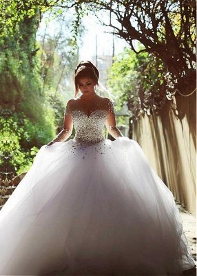 Vintage Long Sleeve Beadss Ball Gown Tulle Wedding Dress_5