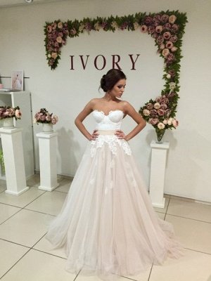 Elegant Sweetheart Tulle Wedding Dress Lace Appliques Lace-up_1