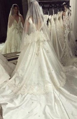Modern V-Neck Sleeveless Wedding Dresses UK Princess Crystal Bridal Gowns_3