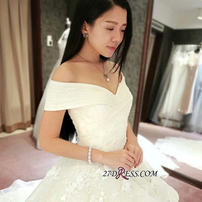 Off-the-Shoulder Floor-Length Elegant Ruffles Lace Princess Wedding Dress_3