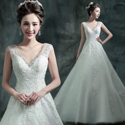 Gorgeous Sleeveless V-Neck Lace Appliques Wedding Dresses UK Long Train With Beadss_3